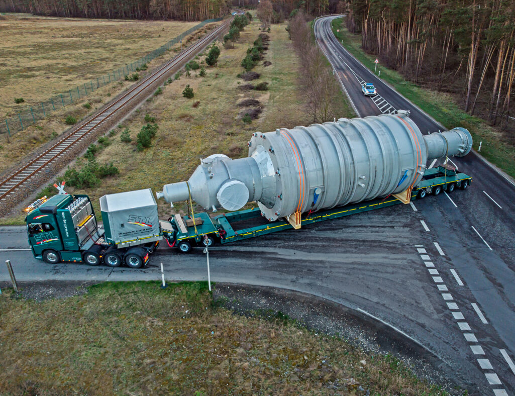 Nooteboom-Euro-low-loader-with-Interdolly