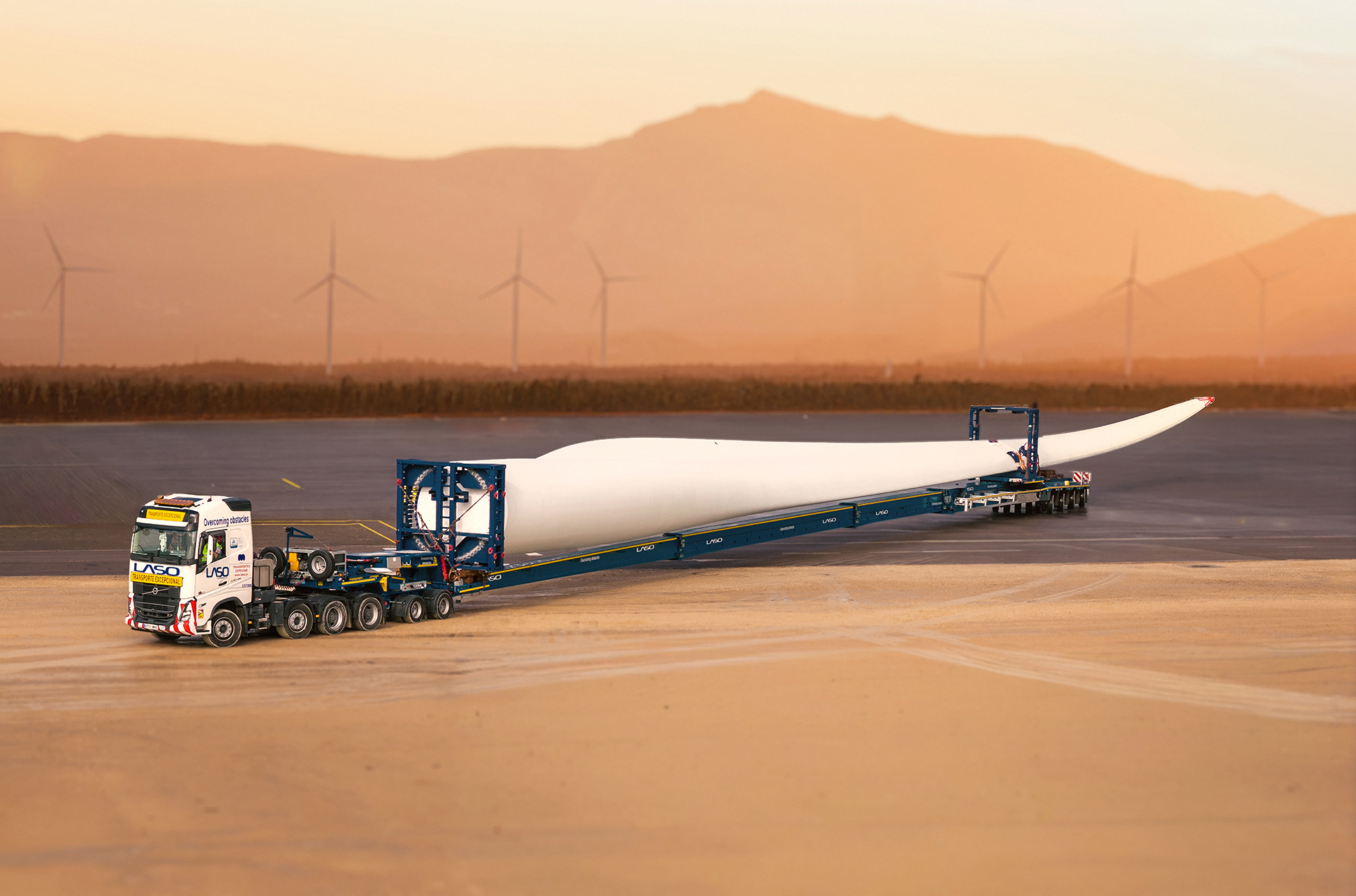 Eine weitere Speziallösung für den Transport von Windkraftanlagen