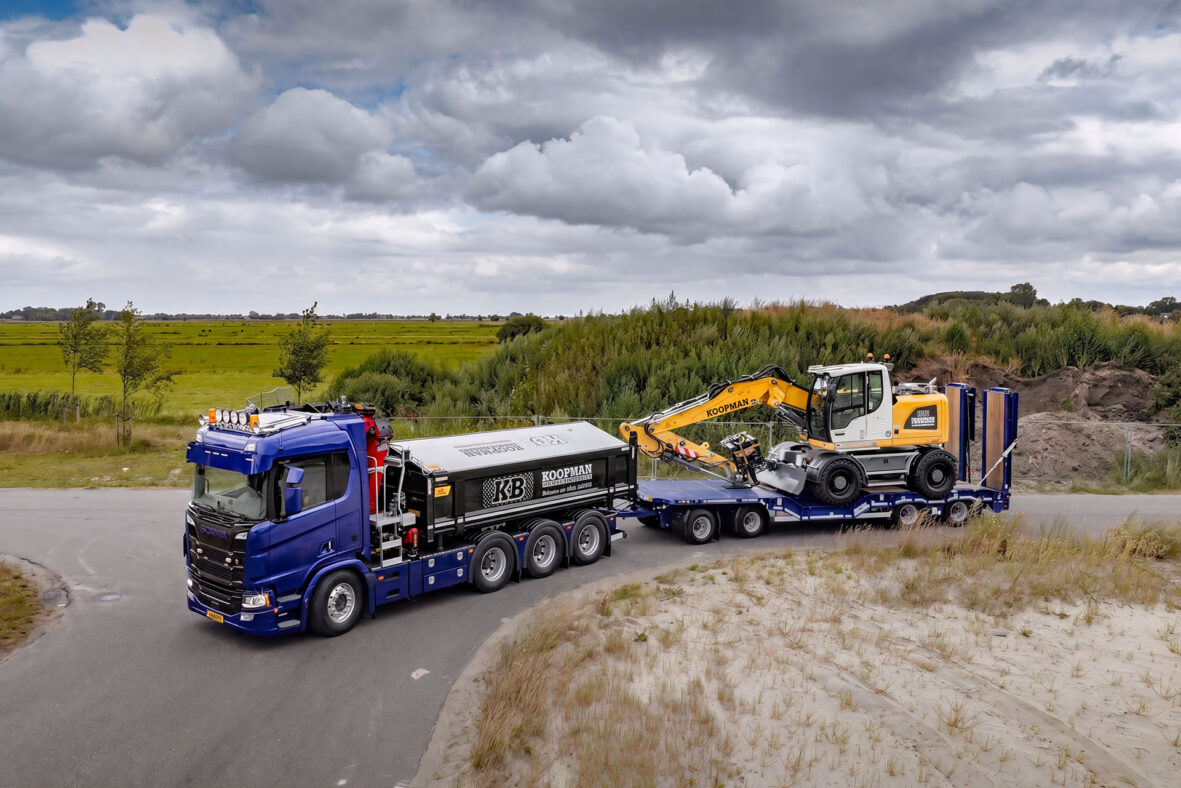 supertrailer-drawbar-semi-low-loader