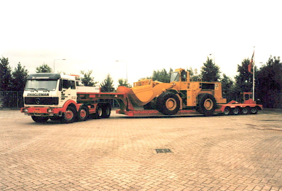 1980-Euro-low-loader-with-powersteered-axles