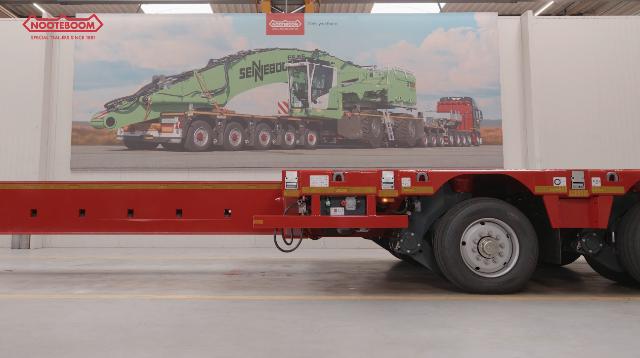 8---Single-extension-of-the-loading-floor-of-a-MPL-Manoovr-semi-low-loader-